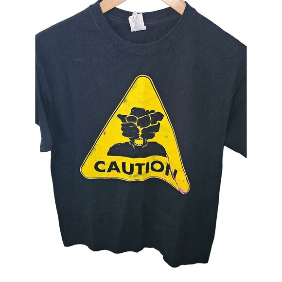 Vintage Men's "Last of Us" Caution Medium 100% Cotton Black & Yellow Graphic Tee - Picture 2 of 4